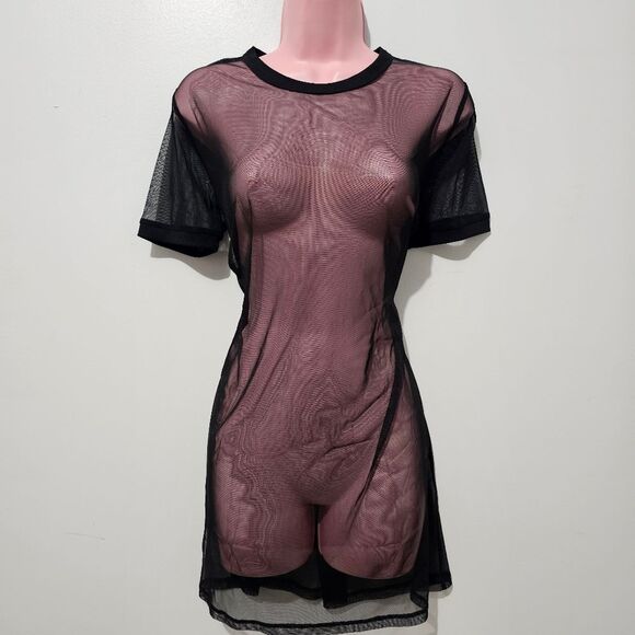 Forever 21 - T-Shirt Sheer Mesh Short Sleeve Round Neckline - Size S - Black - Picture 1 of 7